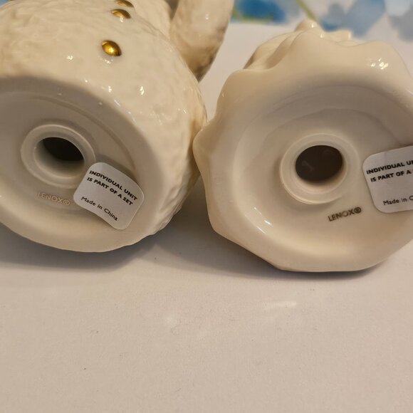 Lenox Happy Holly Days Snowman Salt and Pepper - Picture 13 of 15